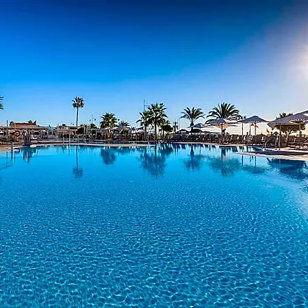 Occidental Playa מלון טורמולינוס