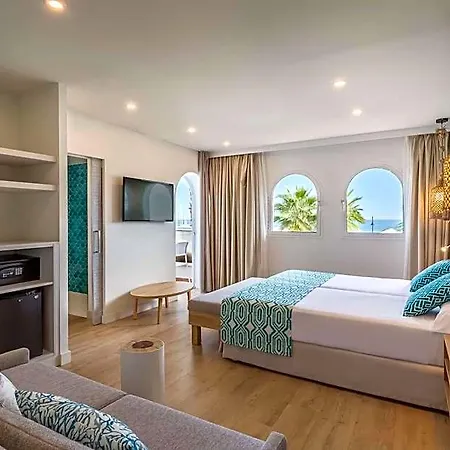 Hotel Occidental Playa 4*