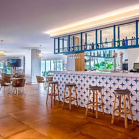 Occidental Playa Hotel 4*